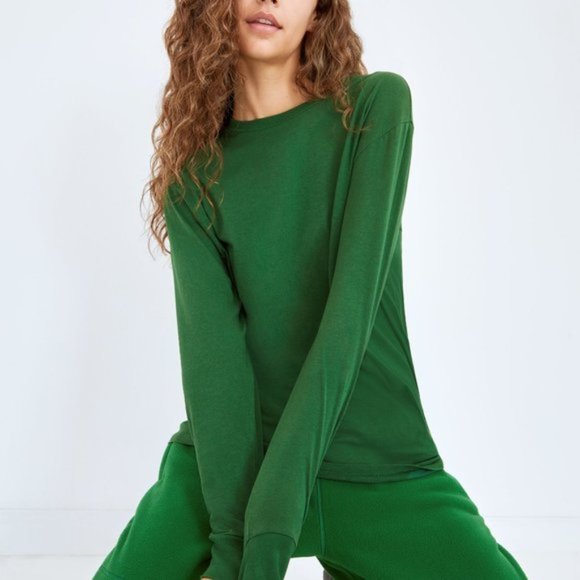 Aritzia Tna Tour Long sleeve crew-neck shirt top Sz/ L